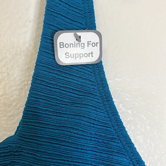Time & True Women’s Textured Boning for Support Bikini Top Sz L(12-14) Blue - Picture 5 of 11